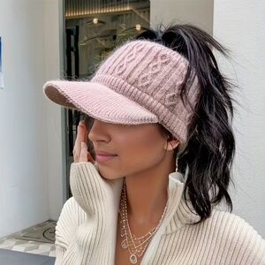 Warm & Cozy | Stretchy Knit Ponytail hat with sun protection
